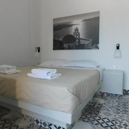 Fira Economy Rooms 빌라
