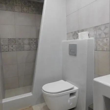 Fira Economy Rooms 빌라 산토리니